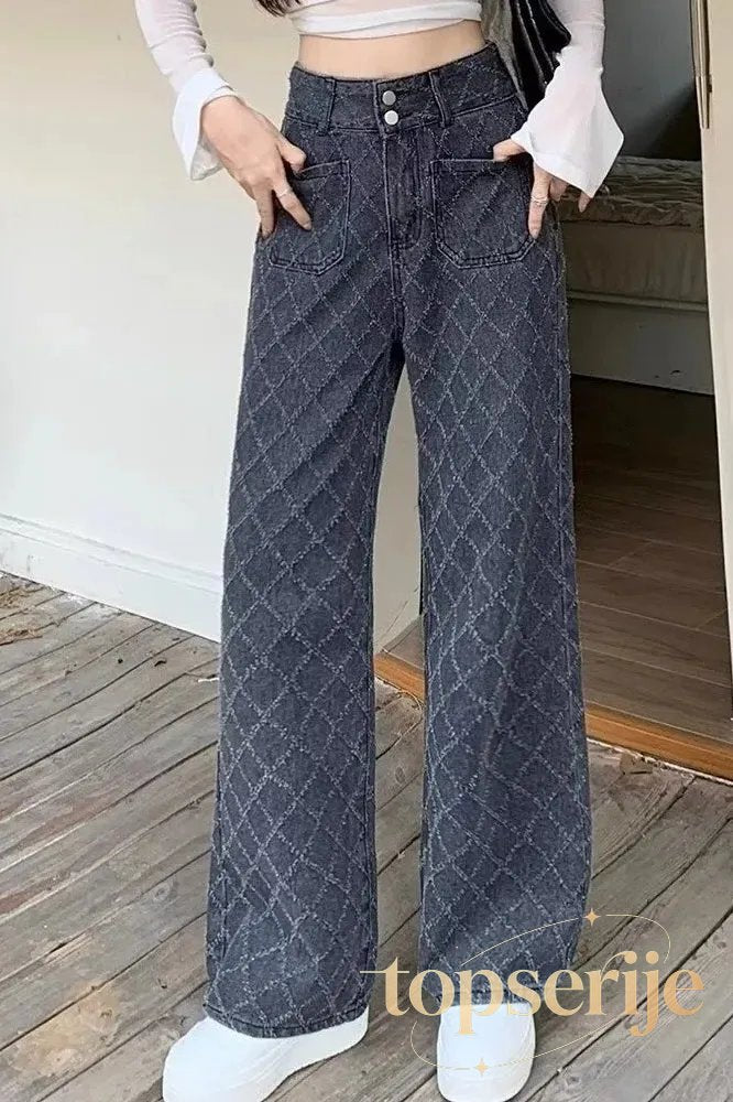 Loose Fit Slimming Straight-Leg Jeans